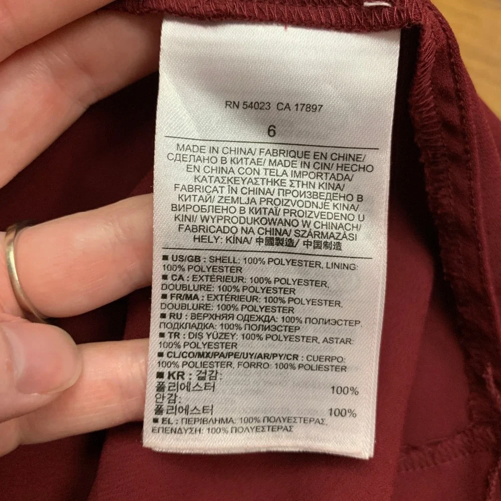 Banana Republic‎ Maroon Pleated Mini Skirt Women's Petite Size 6 Short Tennis